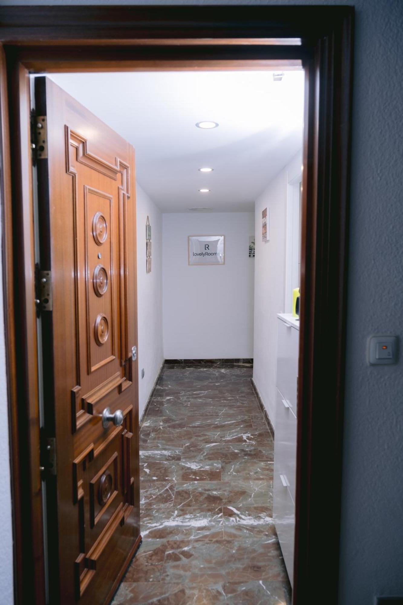 Hotel Piso Compartido Delyrent, Reja Jaén Exterior foto